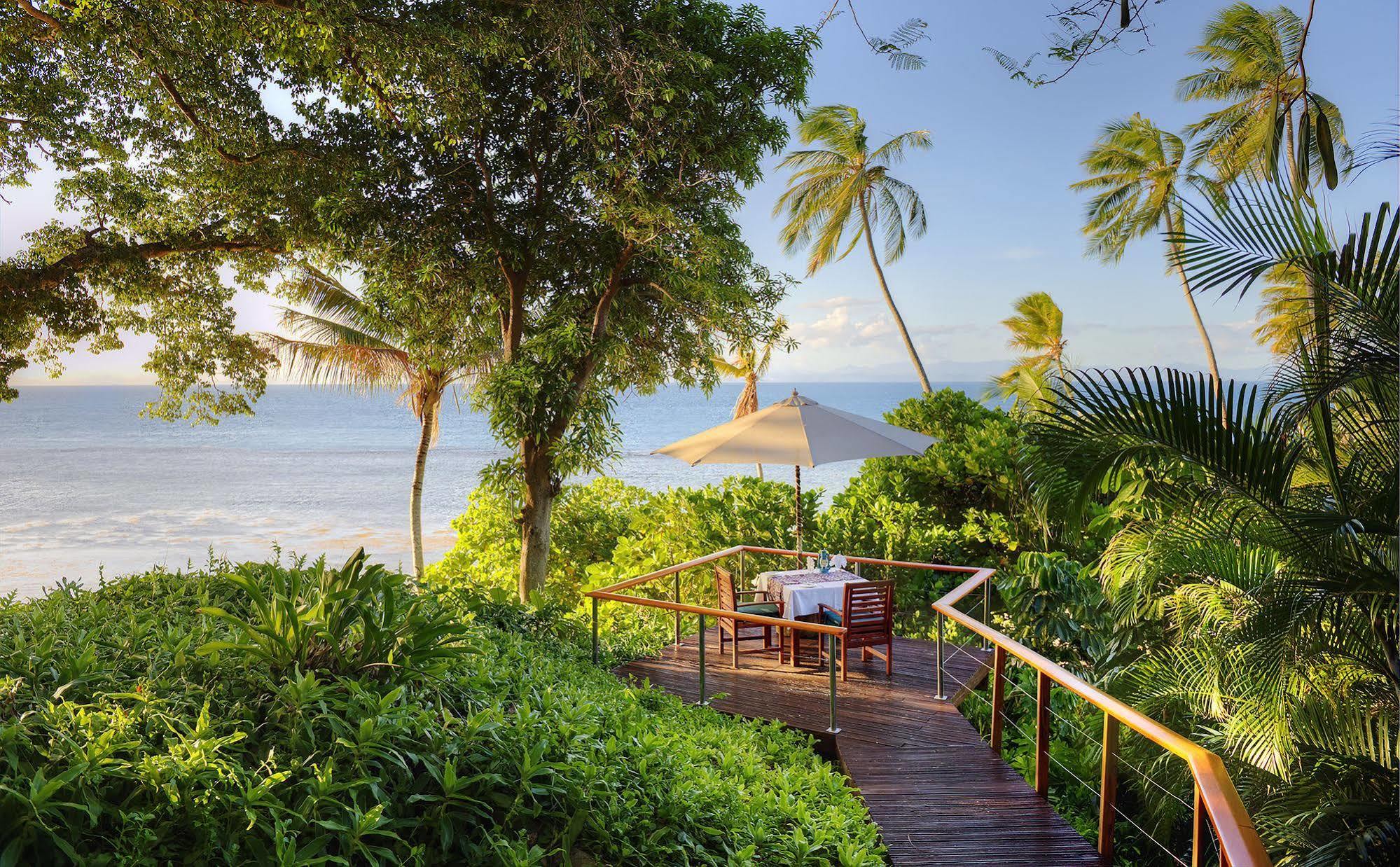 皇家达乌伊岛度假村 Royal Davui Island 外观 照片